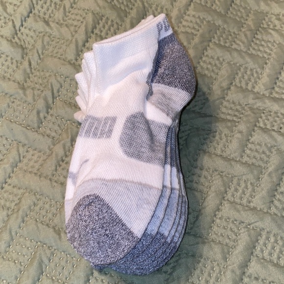 PUMA Athletic Ankle Socks - NWOT - Picture 4 of 8